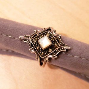 Vintage sterling silver ring, missing stone